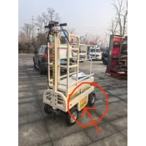 Carro elevador de inspección para gallineros