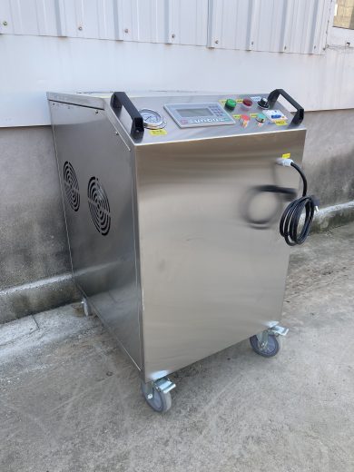 水线清洗机侧面