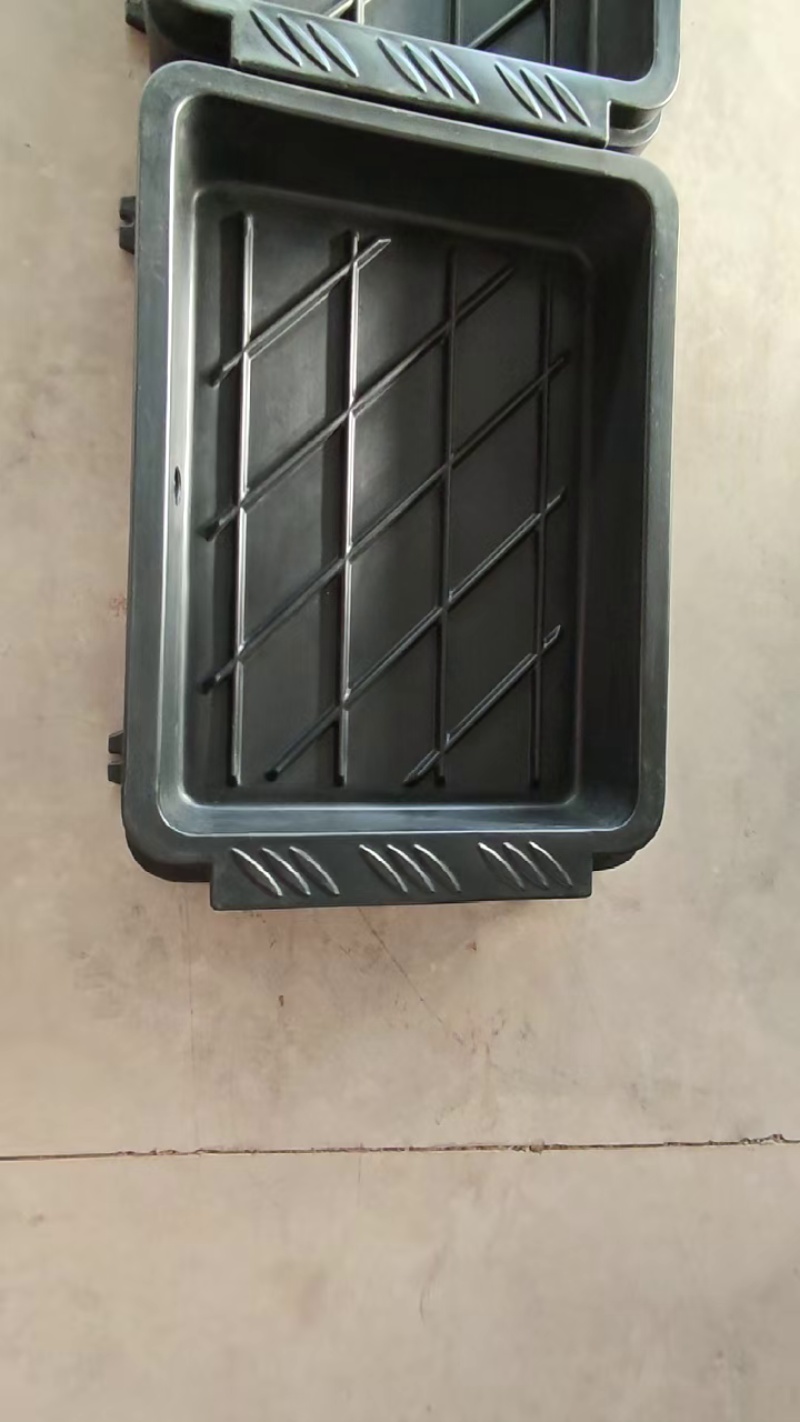 গরুর খুর গোসলের টব