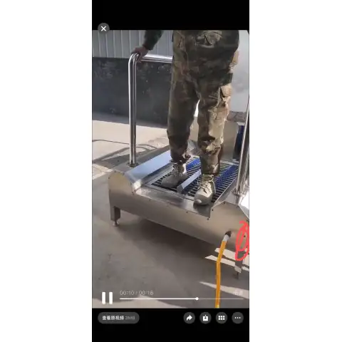 Neue Stiefel-Desinfektionsmaschine