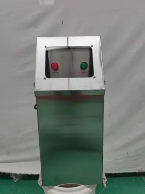 7.5 KG material additive - 75 pipe (output of 15 KG/h) + tilt clasps