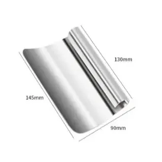 The stainless steel razor.
