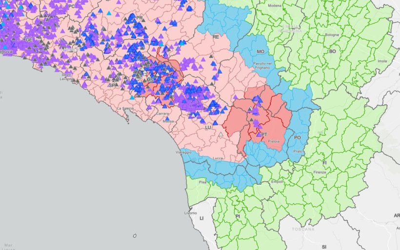 Area Emilia-Romagna - Toscana: in colore blu la zona CEV, in rosa chiaro la Zona 2, in rosa scuro la Zona 3, in blu Zona 1. Fonte:Bolletino Epidemiologico Nazionale
