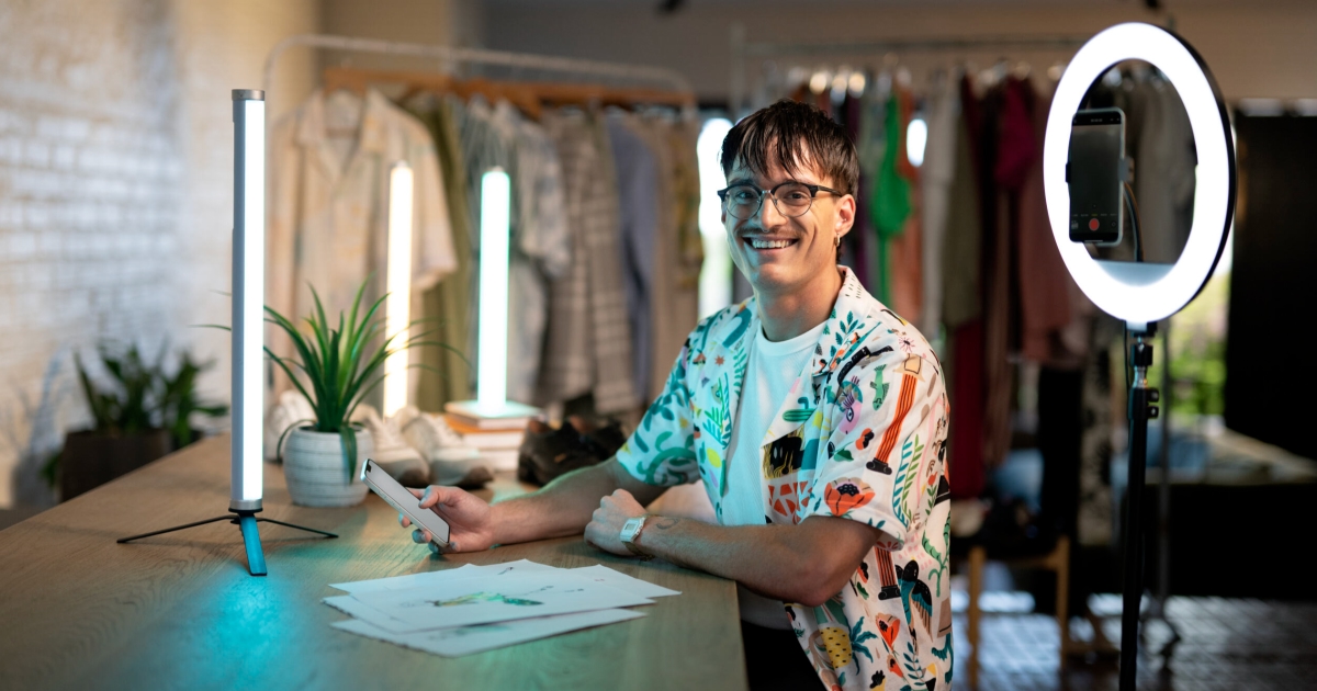 How to Get Paid Internationally: A Guide for Freelancers and SMBs